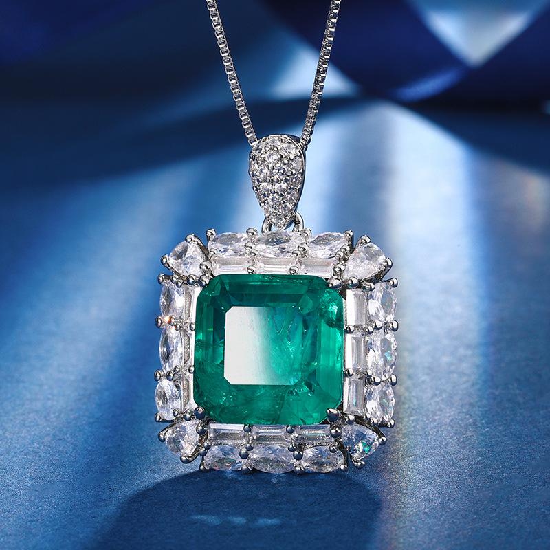 Jewelry Copper Bottom Gold-Plated Simulation Emerald Temperament Princess Square Set Main Stone 14 * 14-12 * 12