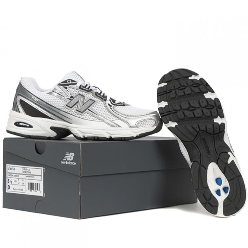 New Balance 740 Metallic White Gray