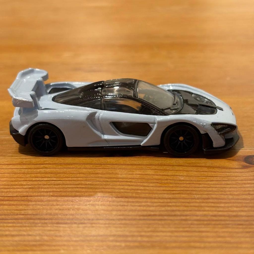 hot wheels mclaren senna