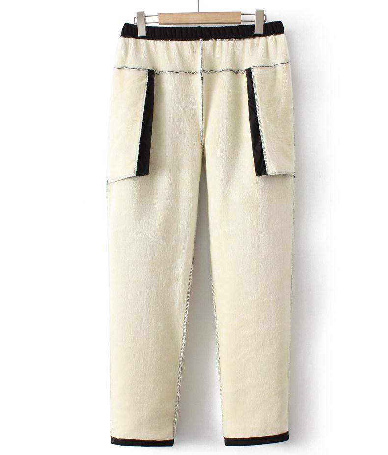 Women's Fleece-Lined Lamb Wool Pants for Petite and Plus Sizes - Loose, Thick, and Ideal for Outdoor Wear
