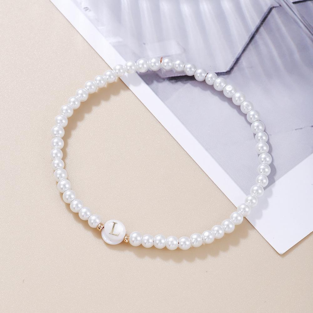 26 Alphabet Letter Shell Charm Artificial Pearl Bracelets Women Girl Charming Simulated Pearl Beads Wristband Bracelets Jewelry