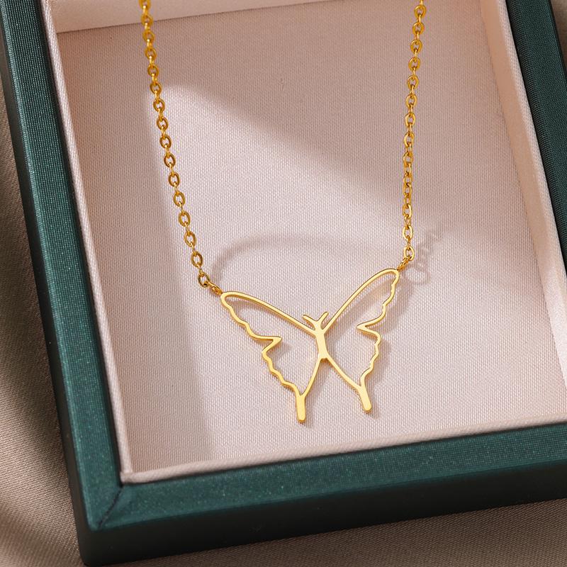 Cute Small Hollow Butterfly Pendant Necklace For Women Stainless Steel Chains Necklaces Boho Jewelry Wedding Gift Collier