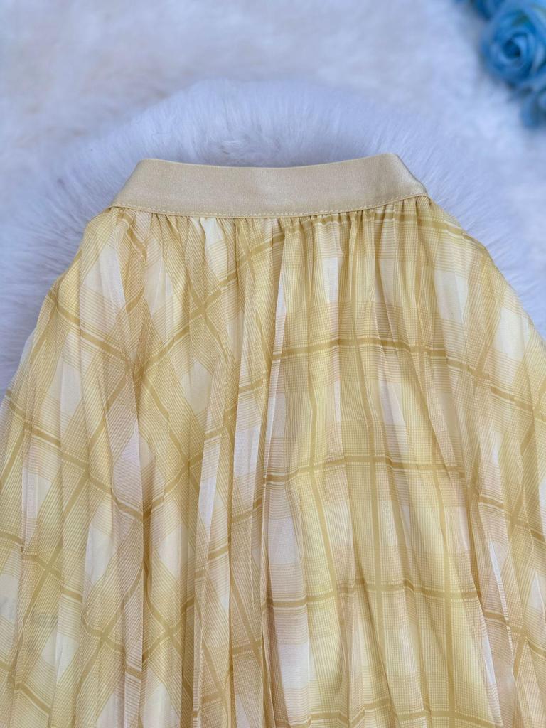 Women's European Plaid A-line Midi Skirt, Perfect for Commuting and Holidays