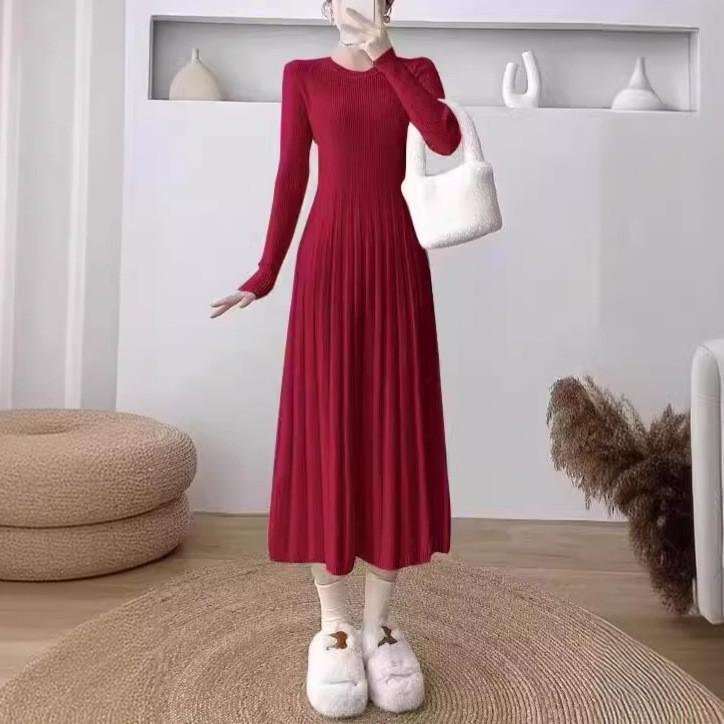 Autumn and winter new casual fashion inner sweater skirt solid color round neck knee long knitted dress women