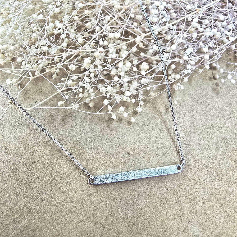 Suji Stickbar Silver Necklace