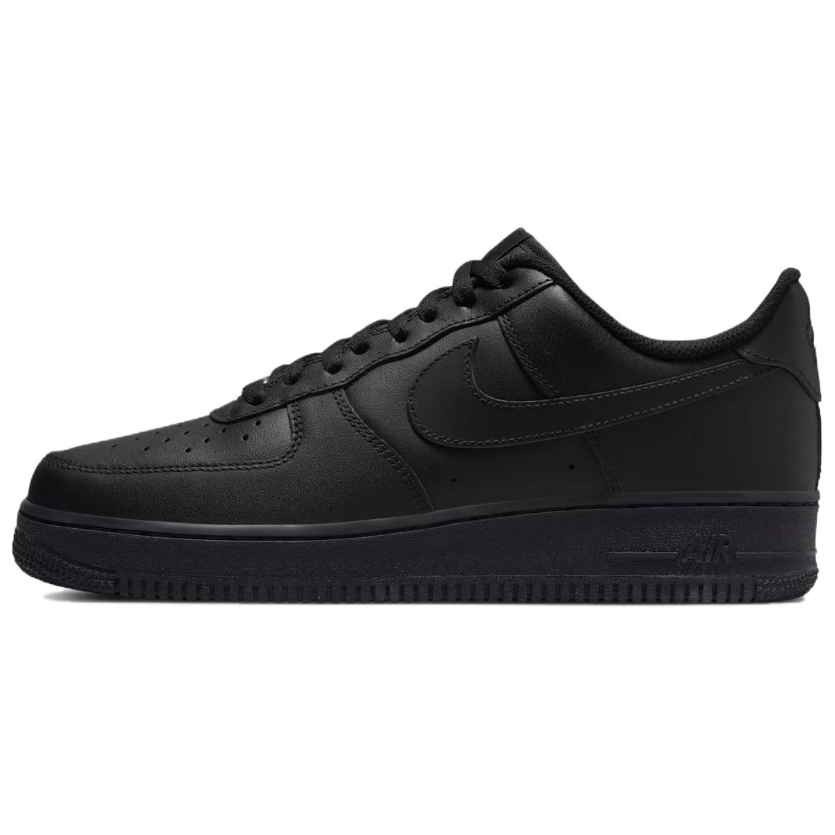 Nike Air Force 1 07 Triple
