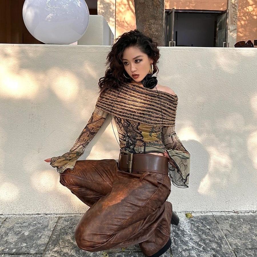 VAYLA Japanese Y2k Off Shoulder Tops Vintage Harajuku Flare Sleeve T-shirt Grunge Aesthetics Slash Neck Patchwork Mesh Tops