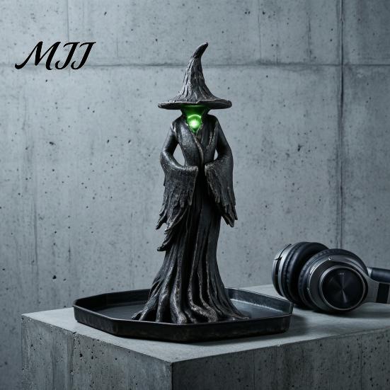 Spooky Resin Statue Halloween Witch Statue, LED Light Up Gothic Figurine, Mysterious Party Decoration Dark Fantasy Sculpture for Desktop Bookshelf