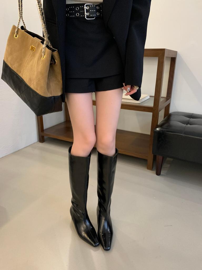 2025 autumn and winter new big tube circumference Spice Girl small square head sexy temperament inner height increase high boots slim boots