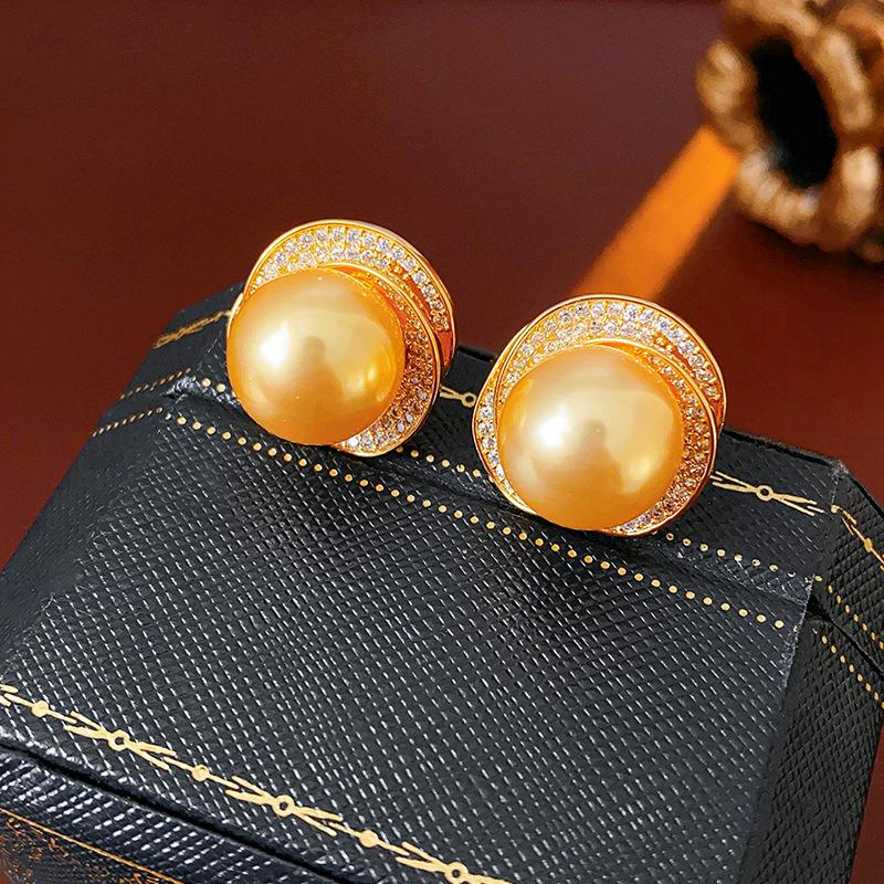 Silver Needle Diamond Round Stud Earrings Court Style Light Luxury Exquisite Earrings Design Sense Niche Earrings