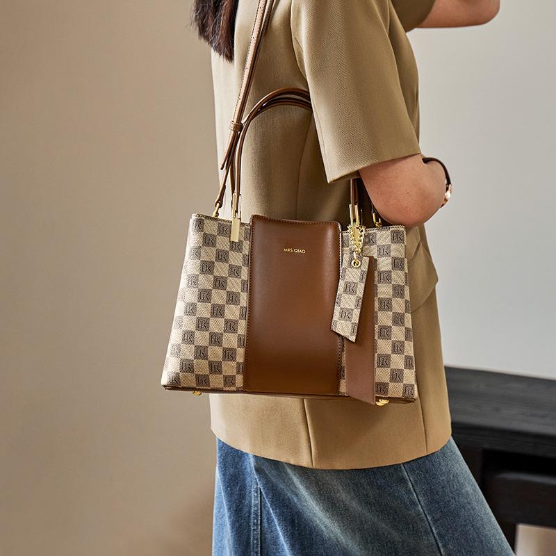 Mrs. Qiao Women's Bag 2025 New Handbag Large Capacity Mom Bag Crossbody Bag High-end Luxury