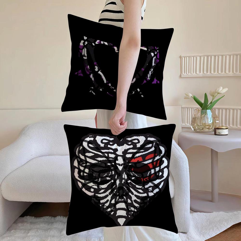 Cool Skull Heart Print Cushion Cover Antidustmite Pillowcase Invisible Zipper Silky Short Plush Sofa Cushion Cover