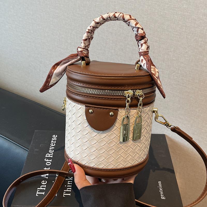 Neue Stilvolle Kleine Tasche für Damen, Modische und Vielseitige Crossbody-Tasche, Hochwertig für den Weg zur Arbeit, Leichter Luxus Umhängetasche