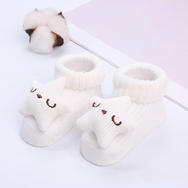 Neugeborene Baby Mädchen Jungen Niedlichen Cartoon Stern Baumwolle Socken Infant Anti-rutsch Warme Boden Socken Medium Rohr Gestrickte Socken