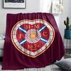1 pièce Couverture en flanelle à motif du Heart of Midlothian Football Club Convient à toutes les saisons pour la décoration intérieure Chaleur et confort Cadeaux Cadeau de vacances