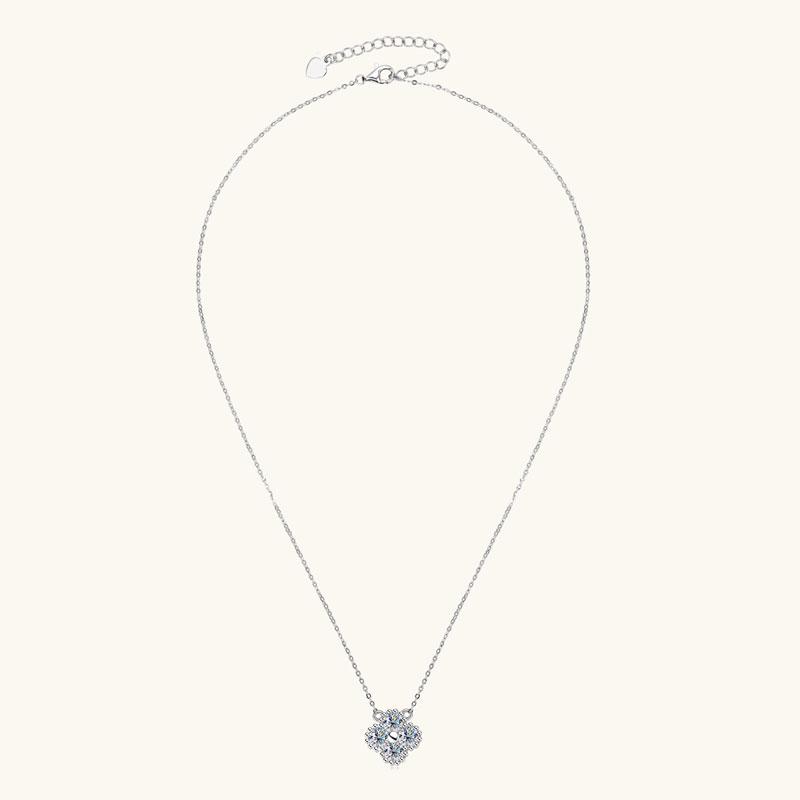 Lnkry 3mm 0.1ct Moissanite Necklace Certified 925 Silver Lucky Clover Flower Pendant Necklace For Women Jewely