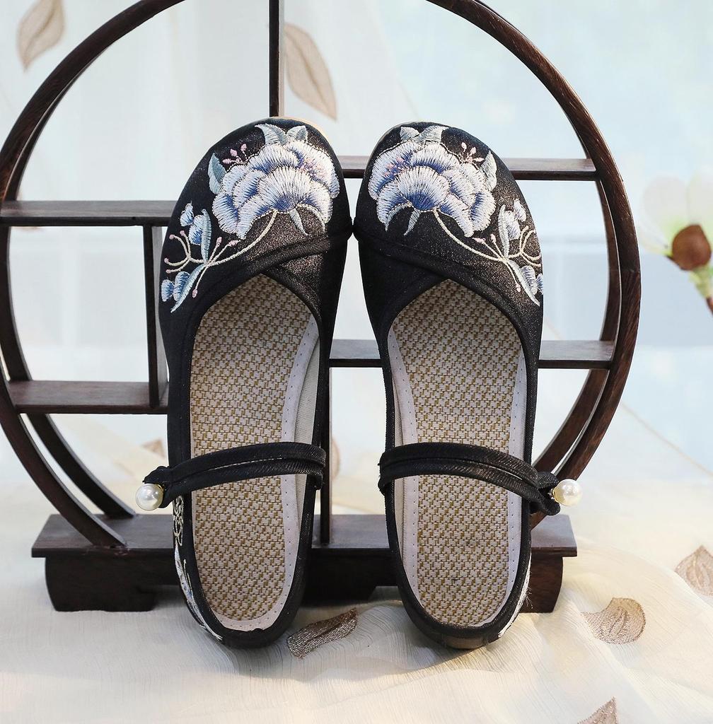 Bingning 2024 Retro Chinese Qipao Embroidered Cloth Shoes
