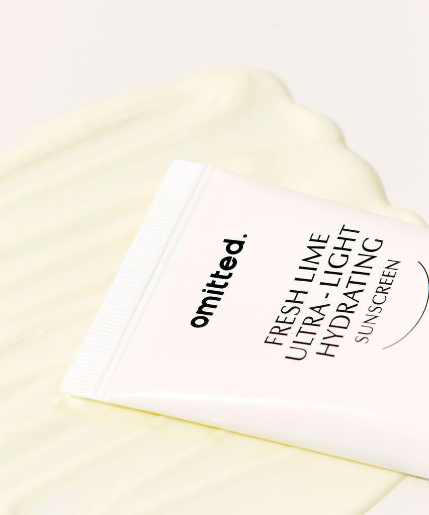 [2 Pack] Fresh Lime Radiant Moisturizing Sunscreen 50ml x 2