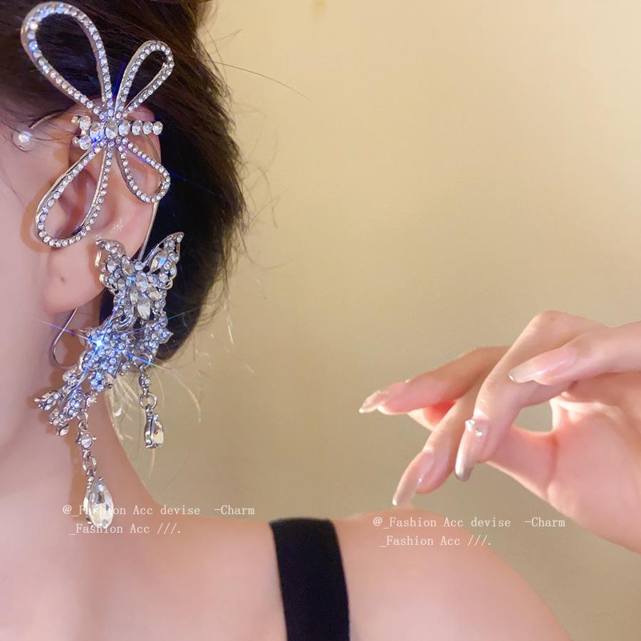 Diamond butterfly hollow water drop earrings heavy industry high sense light luxury ear hanging fashion niche design earrings women
