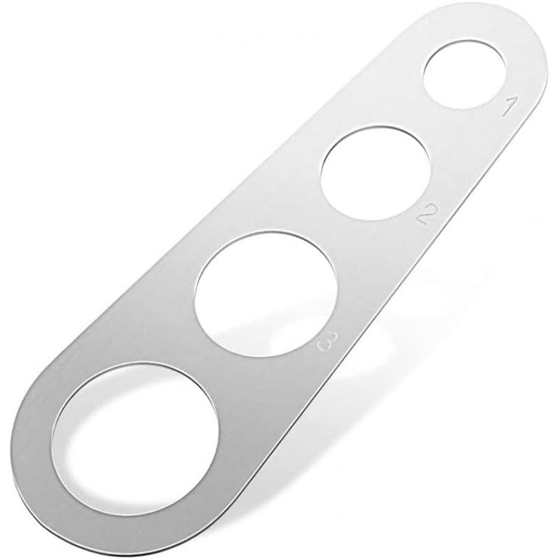 

1PC Pasta Gauge, 4-hole Stainless Steel Pasta Gauge for Controlling The Amount of Long and Wide Noodles