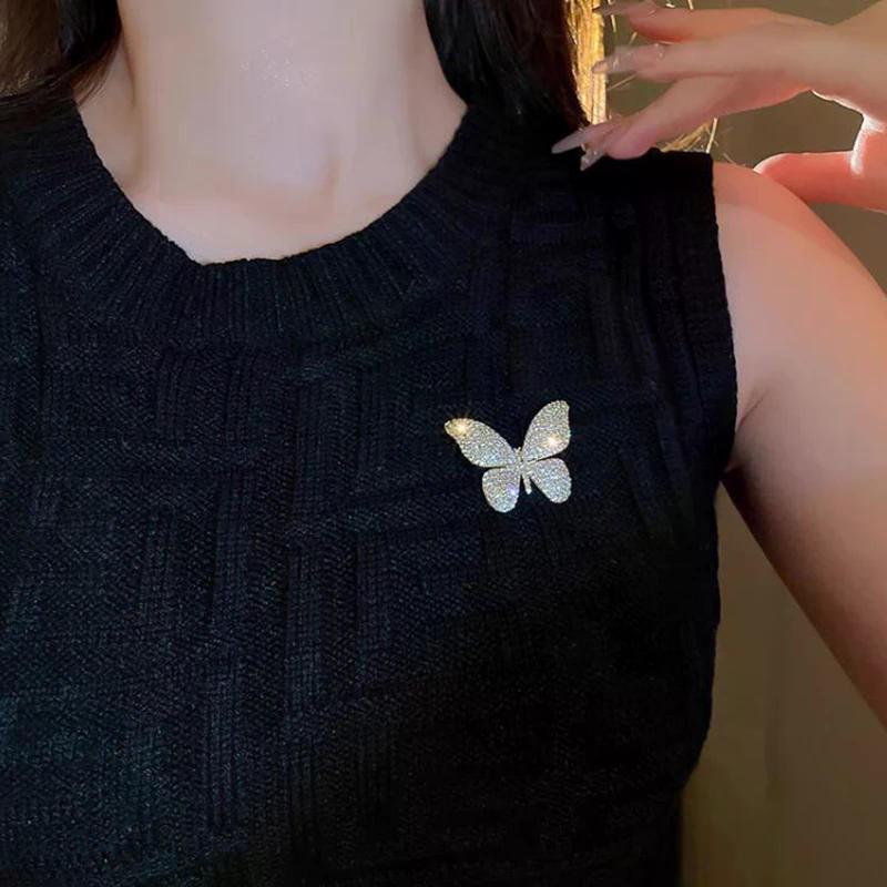 Elegant Temperament Crystal Brooch Pins For Women Shiny Rhinestone Butterfly Corsage Fashion Wedding Party Jewelry Best Gift