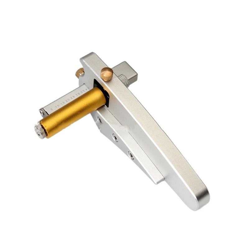 

Professional Leather Cutting Tool Having Changeable Width And Thickness For Belt Creation Projects 1