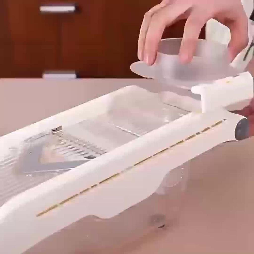 Stainless Steel Vegetable Cutterm,Multifunctional Slicer, Dicer, and Shredder with Adjustable Thickness for Potatoes,Carrots,Vegetable Slicer,Chopper