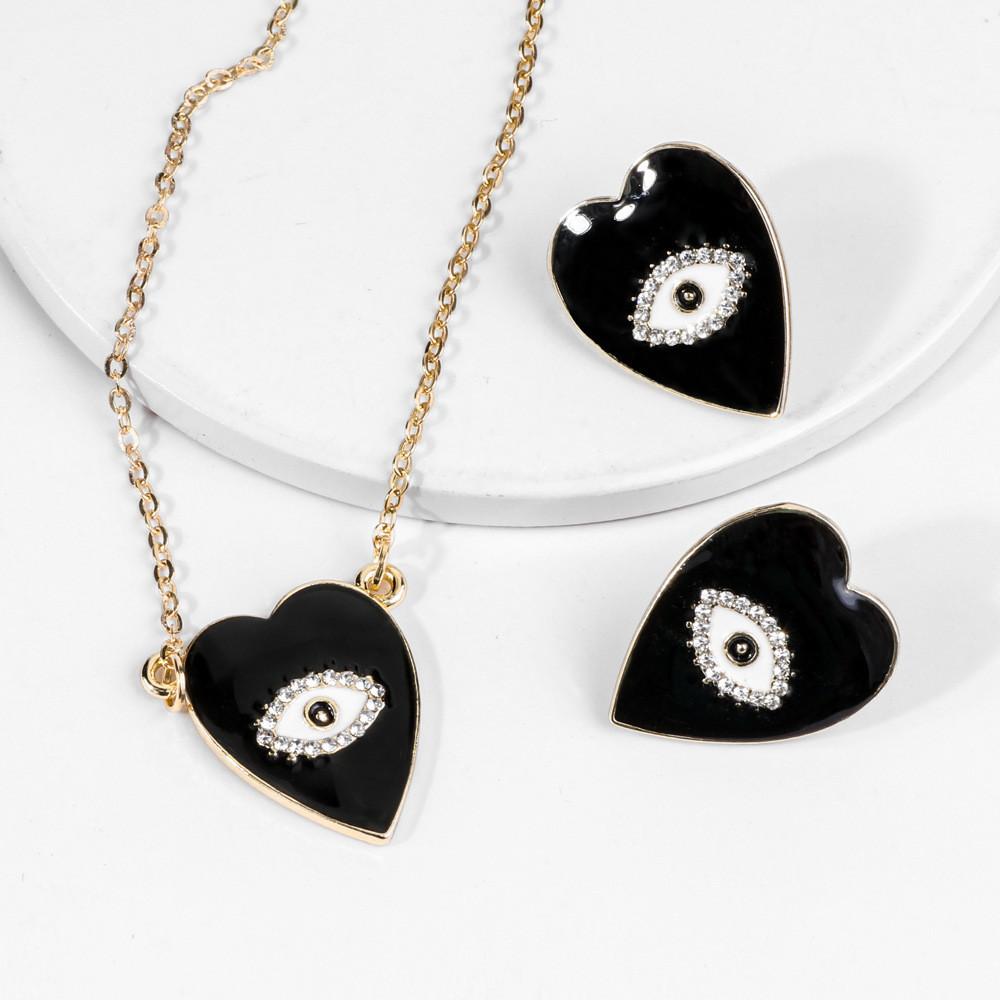Style European Creative Heartshaped Eye Earrings With Stunning Rhinestone Accents