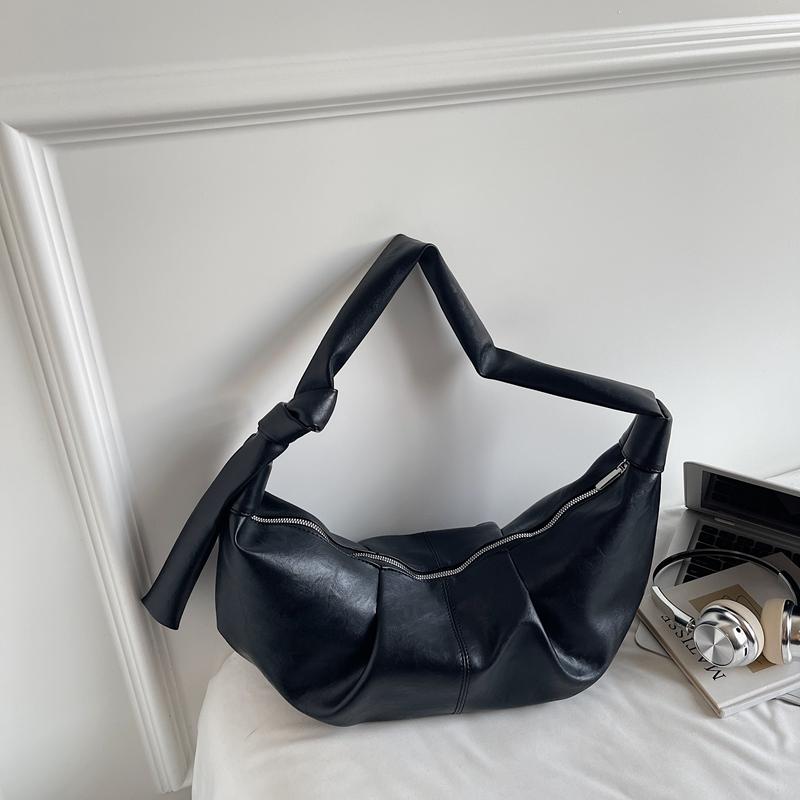Vintage Soft PU Leather Shoulder Bag Women Large Capacity Crescent Hobo Bag Wide Strap Sling Bag for Work Travel and Casual Outings