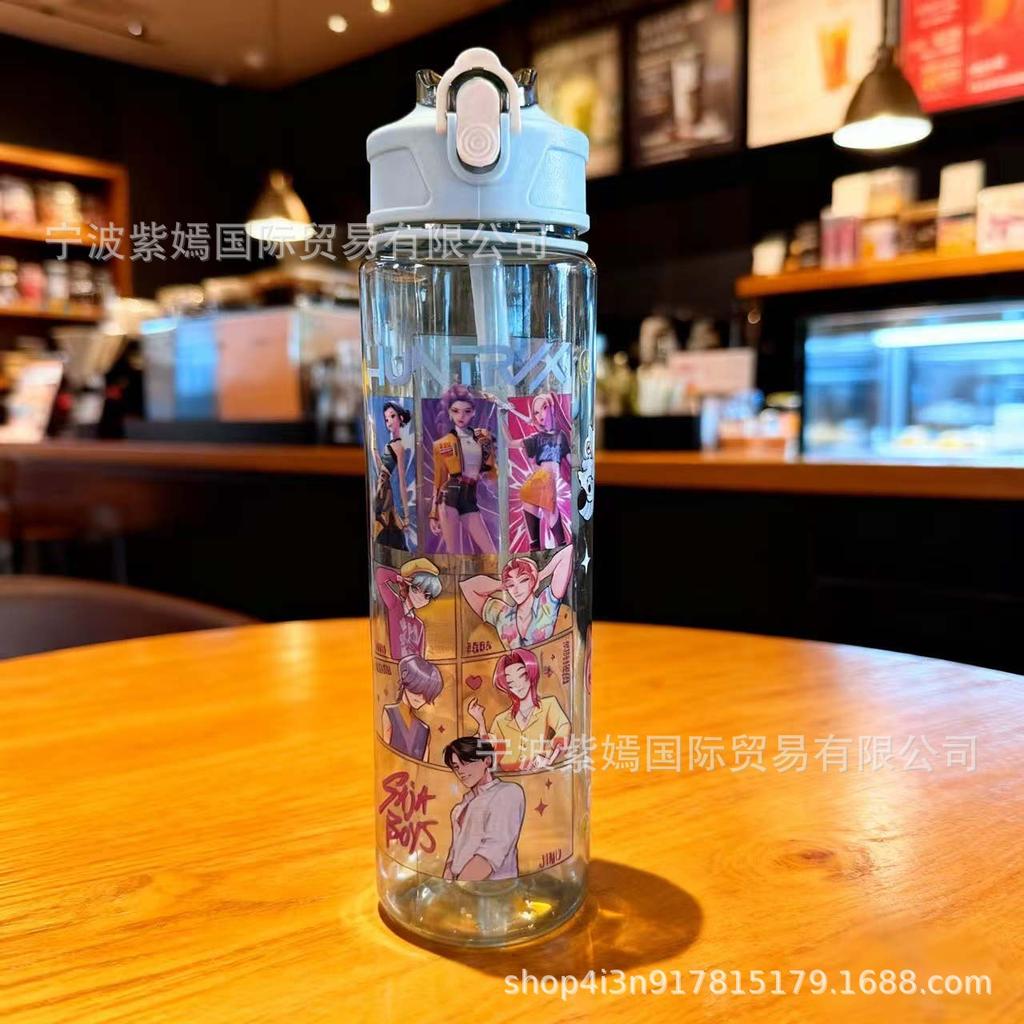 750 ml Wasserflasche Cartoon K-Pop Dämonenjäger Bedruckt Große Kapazität Trinkbecher Tragbar Outdoor-Sport Wasserbecher Kinder Geschenk