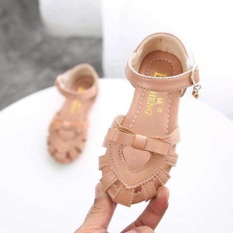2025 summer new baotou children's shoes princess shoes girls sandals medium and small children soft-soled baby non-slip beach shoes