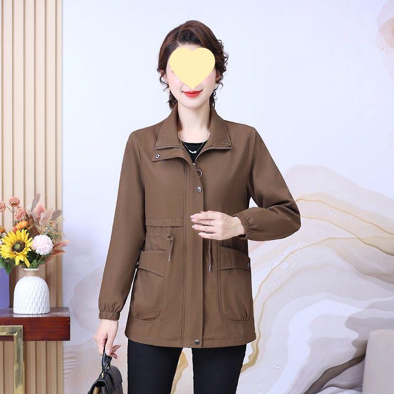 Trendiger Frühlings- und Herbst-Trenchcoat für zierliche und reife Frauen