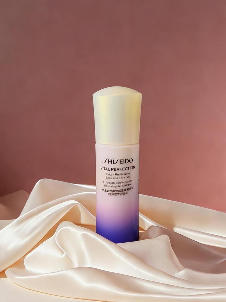 Shiseido Vital Perfection Brightening Firming Emulsion 50ml Mini Anti-Aging Skincare