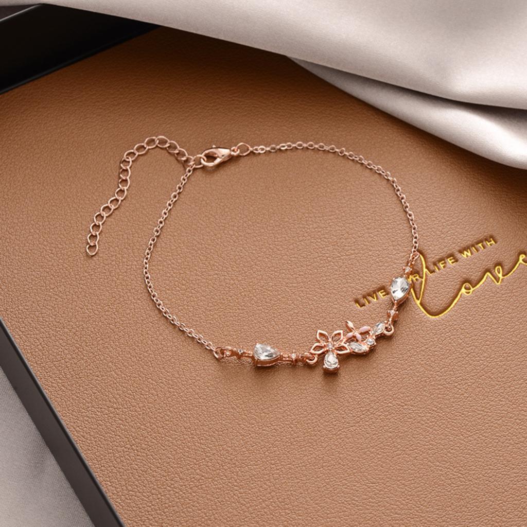 Women's Bracelet with Design for Everyday Wear