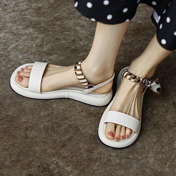 One-word with open-toed sandals women's 2025 summer new platform temperament women's shoes casual lady beach sandals