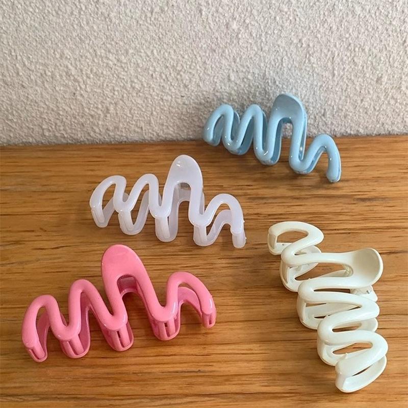 Wave Crab Claw Clips Women Korean Plastic Shark Hair Clips Geometri Høy Hestehale Barrette Hårnål Jente Hårtilbehør