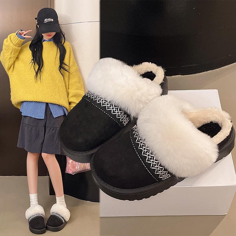 Women's Cotton Slippers 2026 Winter New Slip on Casual Outdoor Non Slip Warm Shoes Thicken Plush Comfortable Indoor Home Shoes