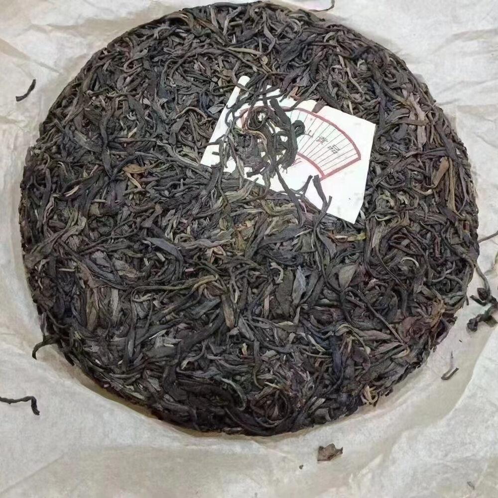 400g Yunnan Puerh Alter Roher Teekuchen 2002 Shunshixing Frühling Gealterter Roher Pu-erh Tee