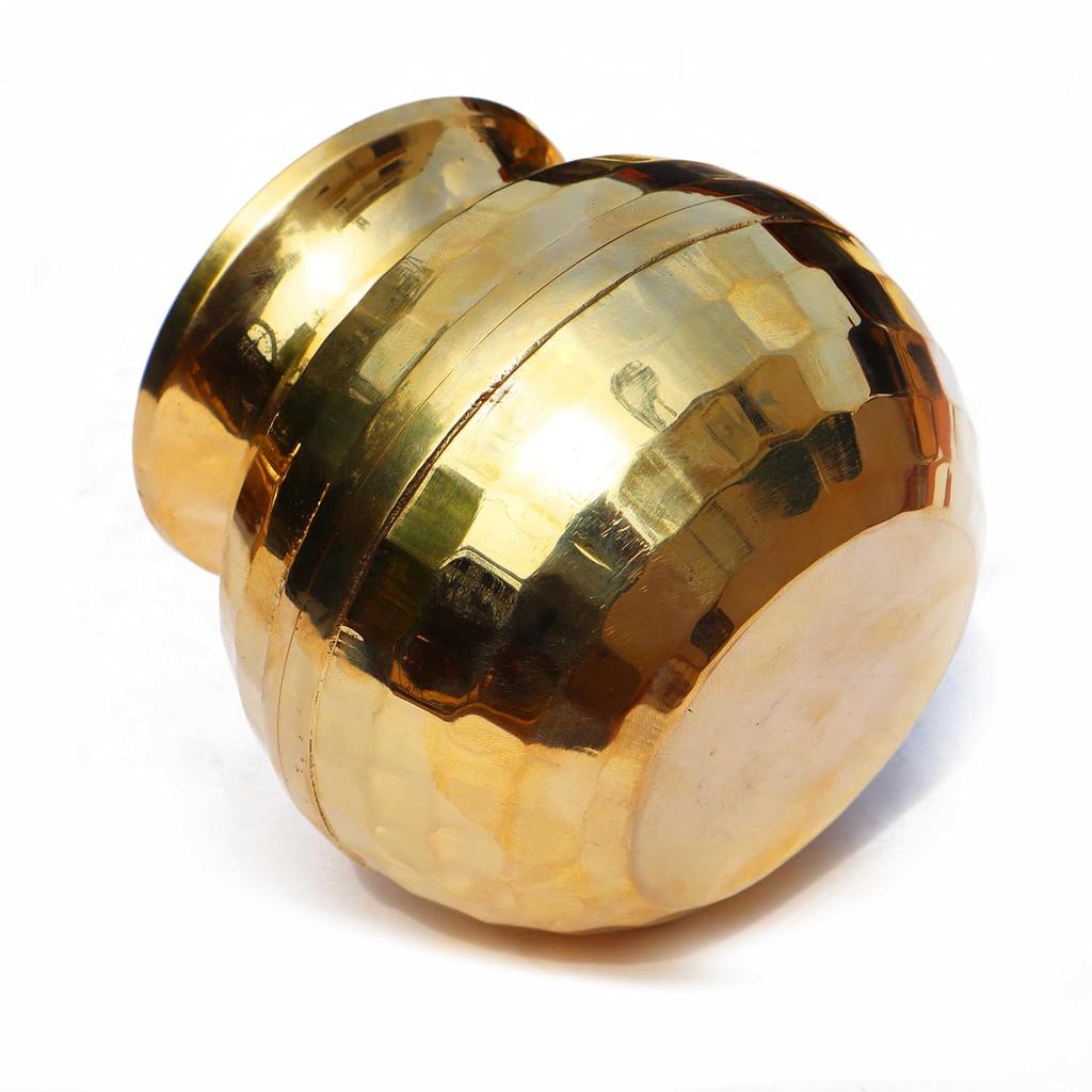 Lota in Ottone Taglio Diamante per Puja | Kalash in Ottone, 1000ml, 1 Pezzo 13,97CM