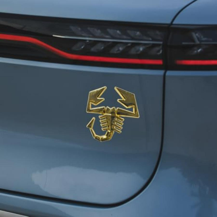 3D Scorpion Emblem Badge for Car Metal Sticker Decal Auto Exterior Decorative Logo for Truck SUV RV Side Rear Front Car Body Do