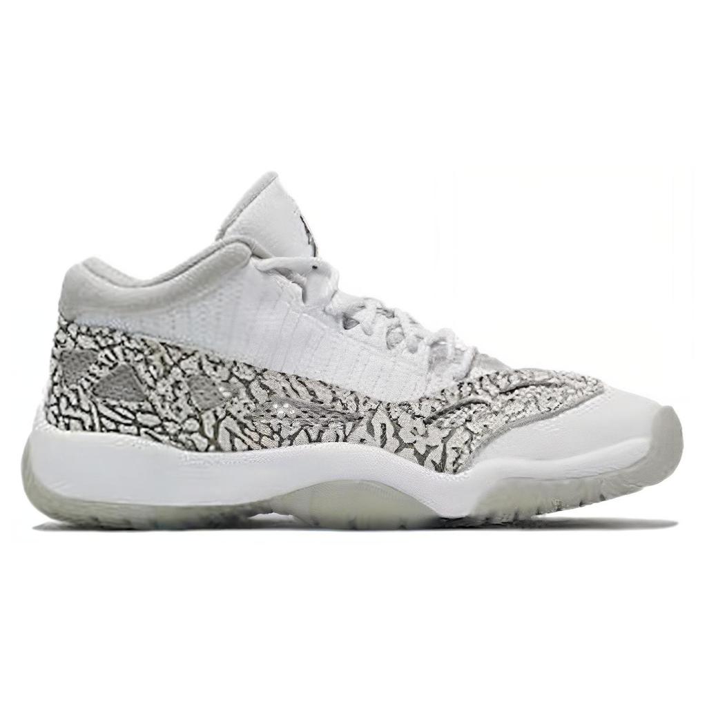 JORDAN 11 Retro Low Ie Cobalt 2015 GS 768873-102