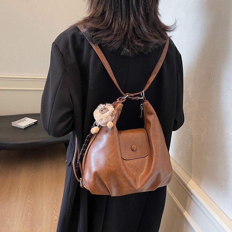 

Women s 2024 Large Capacity Tote & Commute Backpack - Niche Design, Lightweight for Travel Without Pendant коричневий