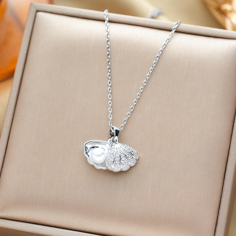 Luxury Titanium Steel Pearl Necklace With Micro-Set Zircon Pendant Collarbone Chain Elegant Personal Jewelry