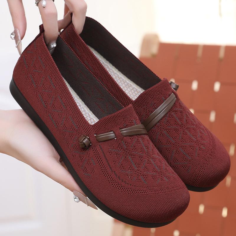 

2025 новые старые пекинские тканевые туфли женские летающие тканые дышащие повседневные туфли Doudou удобные однопедальные туфли для мам среднего и пожилого возраста 40 красный