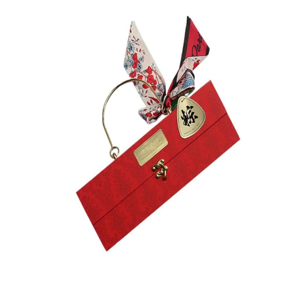 Light Luxury Hand Gift Box Exquisite Hotel Gift Boxes Ribbon Candy Gift Boxes  Home красный