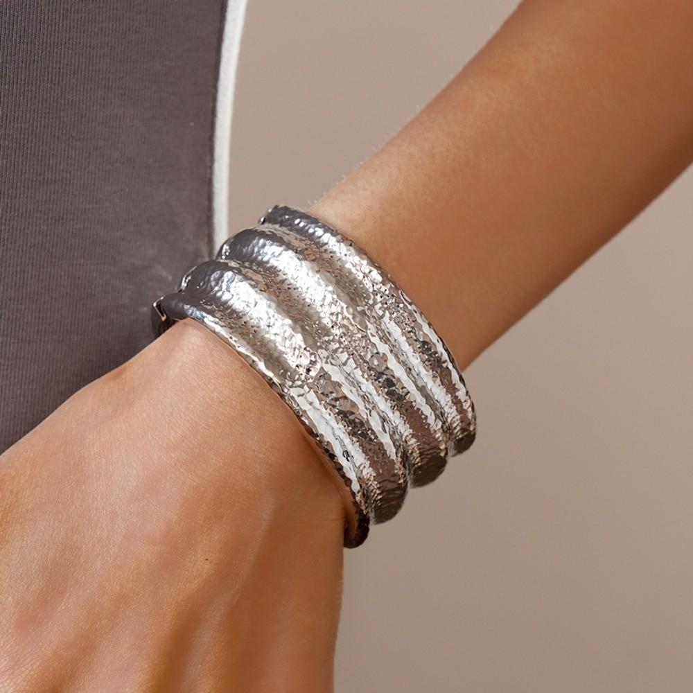 Metal Wide Open Bangle Zinc Zinc Alloy Exaggerated Bracelet Exaggerated Cuff Bangles  Gift