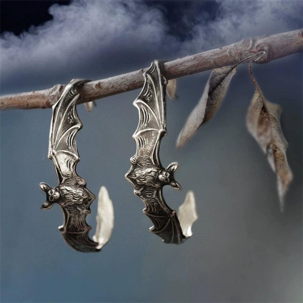 Geometric Texture Bat Earrings Bracelet European American Retro Elegant Punk Exaggerated Animal Accessory Gift