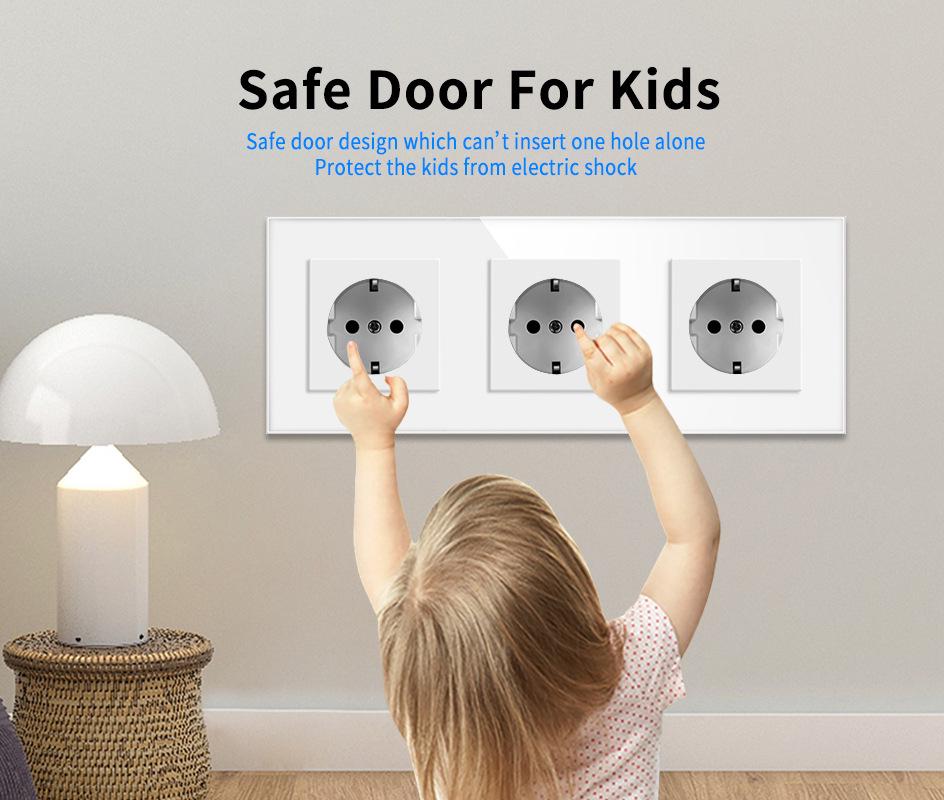 European Standard Round Glass Panel Triple Wall Socket 250V 16A