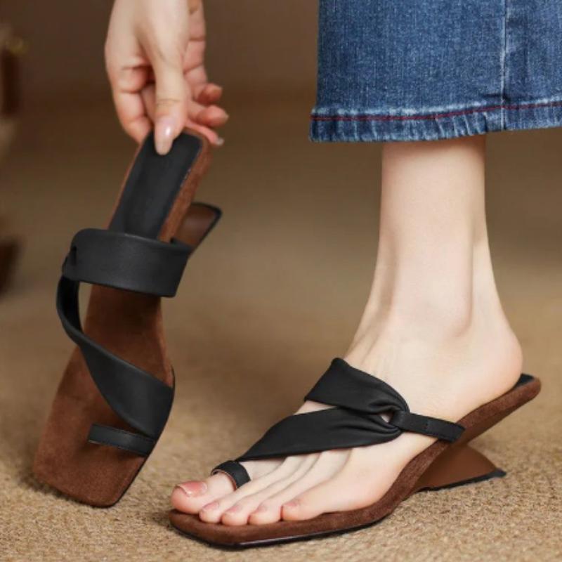 Mode High Heels Damen Elegante Slipper Mode Zehenstegsandalen Designer Pumps Neue Schuhe mit Absatz 2025 Sommer Damen Pantoletten Zehentrenner