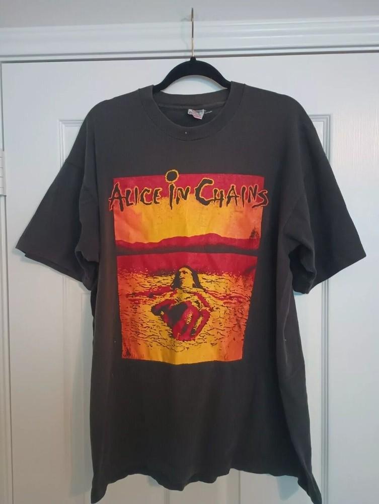 90s Alice In Chains Band Tshirt, Gift For Men Women Unisex Tshirt Reprint S-5XL Unisex T-Shirt M